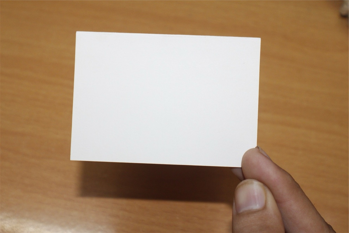 Handwritten note on gift card