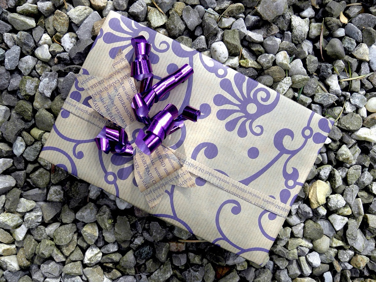 Glossy Geschenkband
